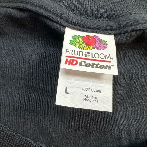 NWOT Fruit of the Loom Unisex Black Short Sleeve Graphic Tee Shirt “URSULA” - L - Picture 4 of 5